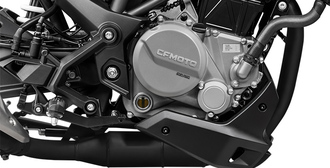 Фото двигателя мотоцикла CFMOTO 300NK