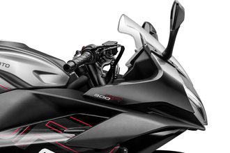 Фото режима езды мотоцикла CFMOTO 300SR