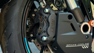 Передний тормоз мотоцикла CFMOTO 675SR-R Фото переднего тормоза мотоцикла CFMOTO 675SR-R