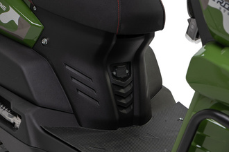 Фото разьема для зарядки электроскутера Crosser CR-21 PRO