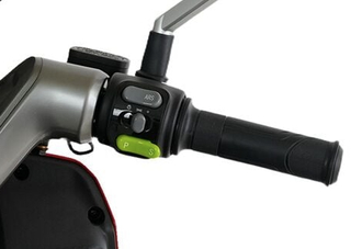 Круиз-контроль электроскутера Tailg F73L Фото круиз-контроля электроскутера Tailg F73L