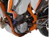 Фото двигателя под углом белого мотоцикла GEON DAKAR GNS 300R SM MOTARD