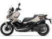 Фото максискутера ZONTES 368G коричневого цвета