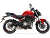 фото красного мотоцикла Benelli TNT 302S ABS на белом фоне